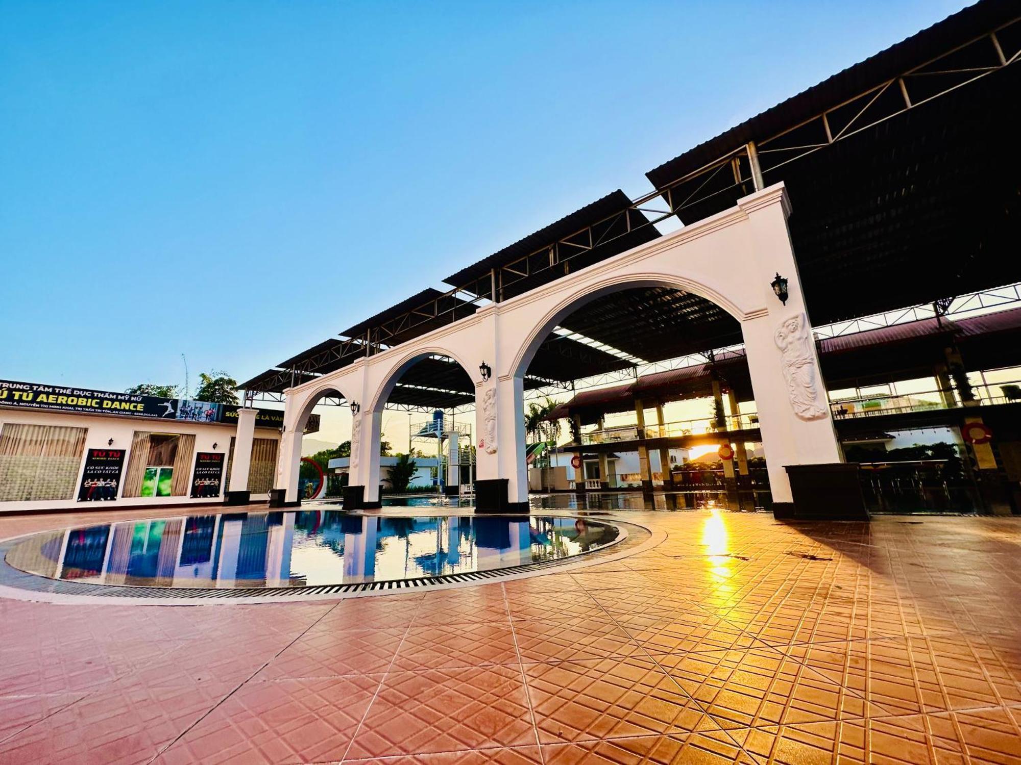 Rong Vang Resort Tri Ton Exterior foto
